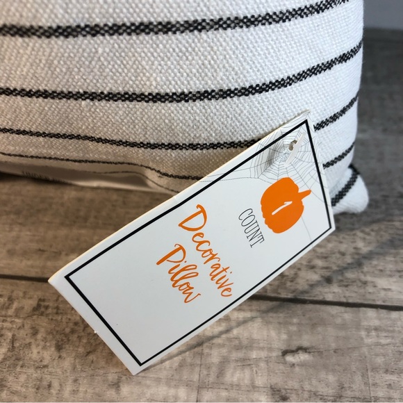 Target Halloween Square Striped Jack O' Lantern Throw Pillow New 14x14" - Picture 3 of 15